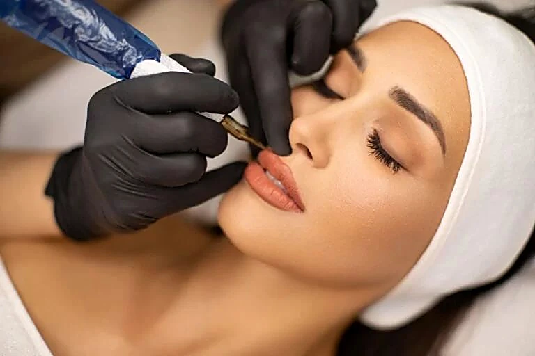 Trucco permanente labbra